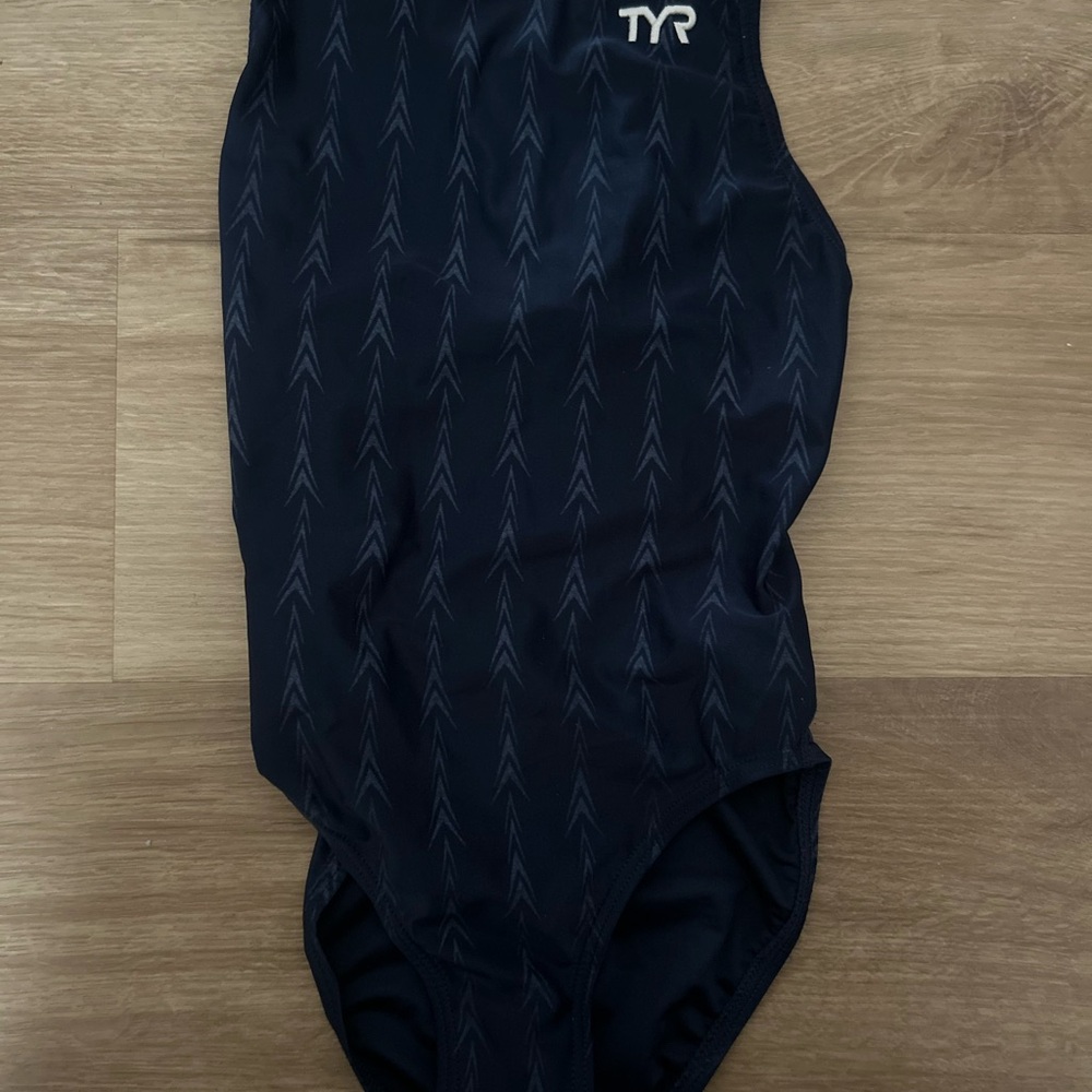 TYR Men's Black Swimwear with Subtle Pattern